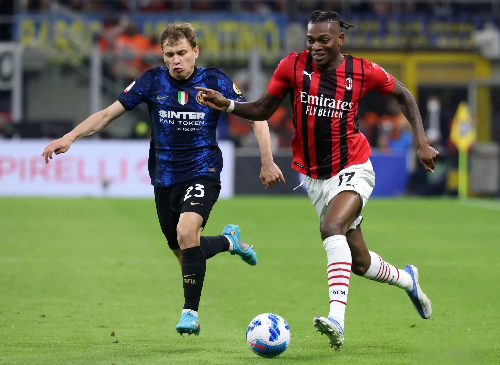 AC米兰球员合作无间，攻守兼备的简单介绍